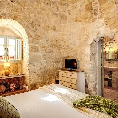 Szálloda Masseria Cervarolo 4*